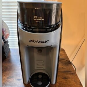 Baby Brezza Advanced Formula Pro